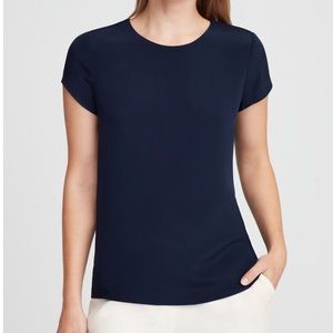 Cuyana silk tee
